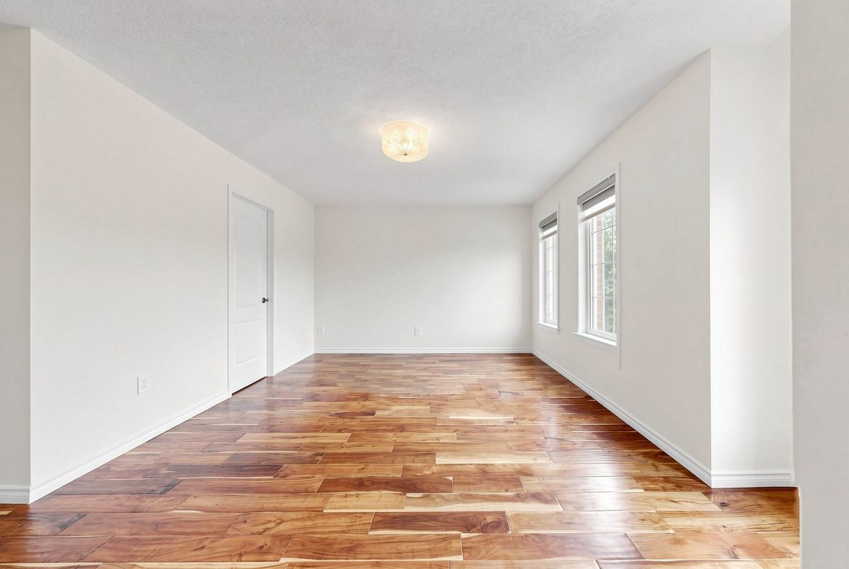 3077 Hawktail Crescent 3077 Hawktail Crescent Mississauga