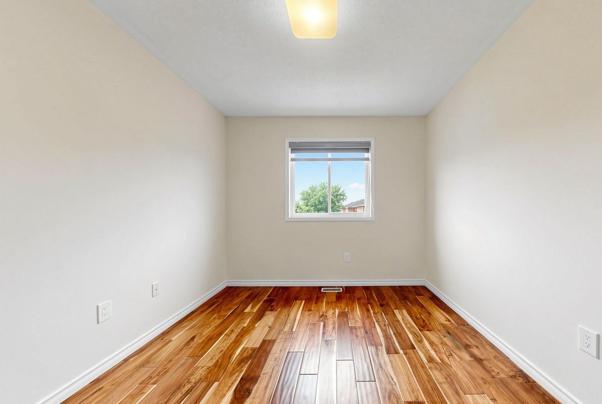 3077 Hawktail Crescent 3077 Hawktail Crescent Mississauga