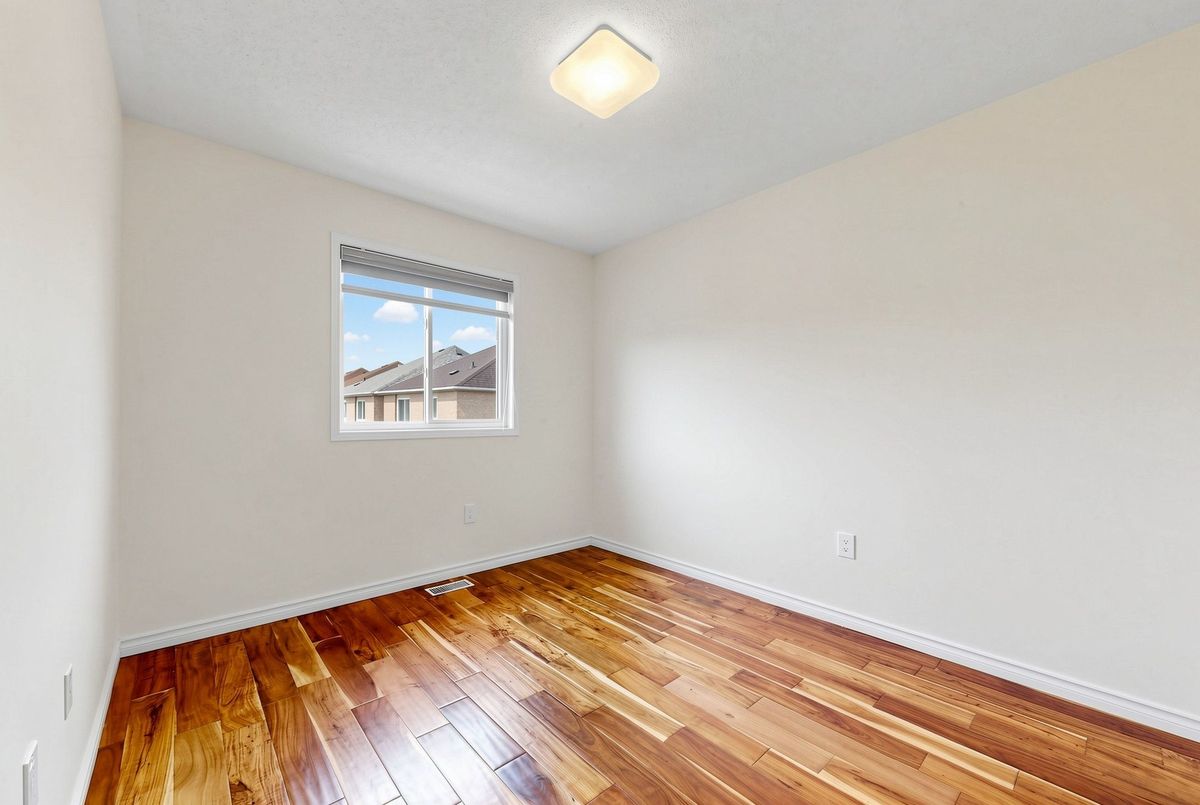 3077 Hawktail Crescent 3077 Hawktail Crescent Mississauga
