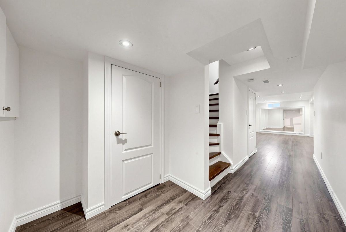 3077 Hawktail Crescent 3077 Hawktail Crescent Mississauga