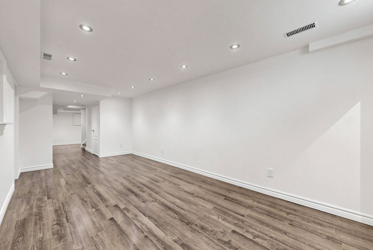 3077 Hawktail Crescent 3077 Hawktail Crescent Mississauga
