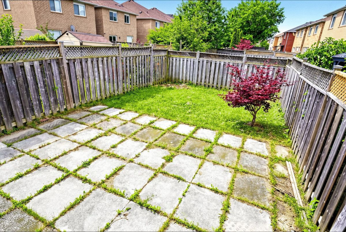 3077 Hawktail Crescent 3077 Hawktail Crescent Mississauga