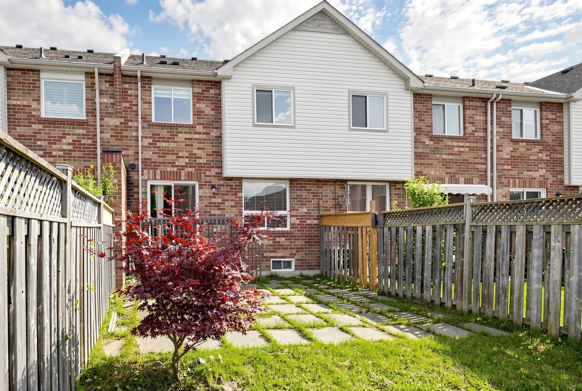 3077 Hawktail Crescent 3077 Hawktail Crescent Mississauga