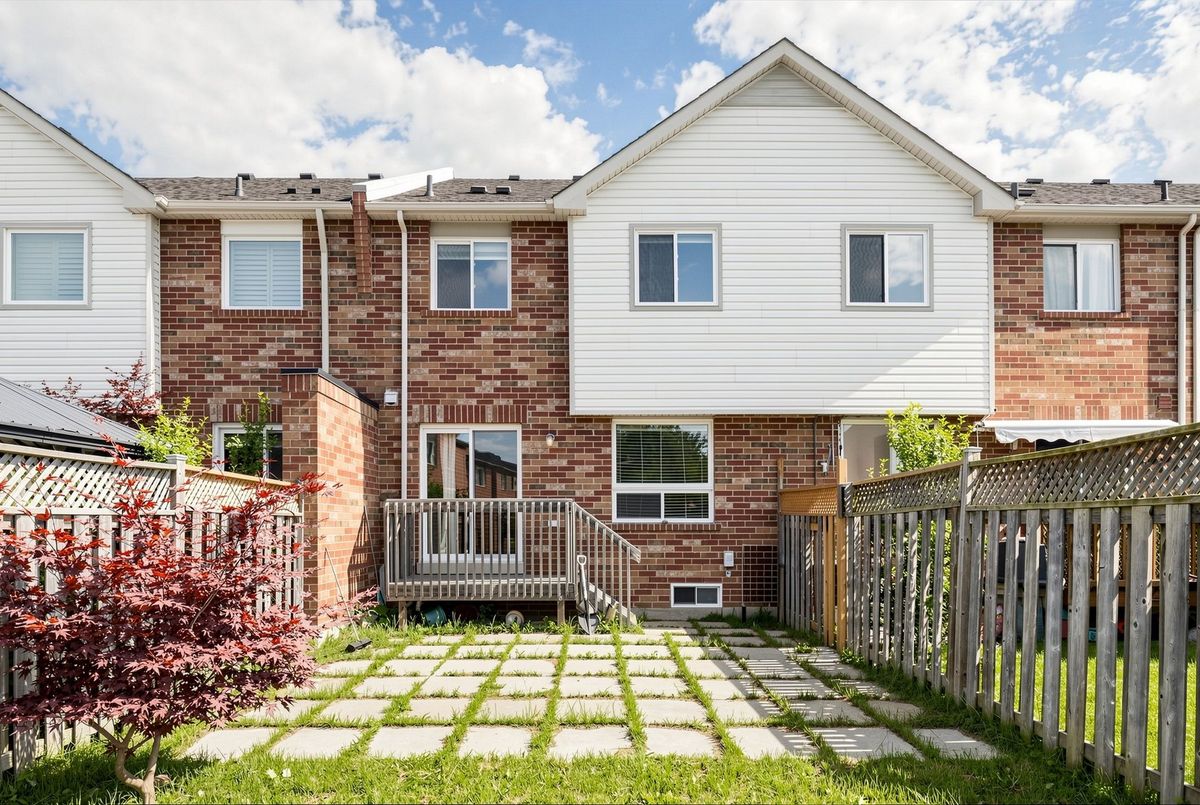 3077 Hawktail Crescent 3077 Hawktail Crescent Mississauga