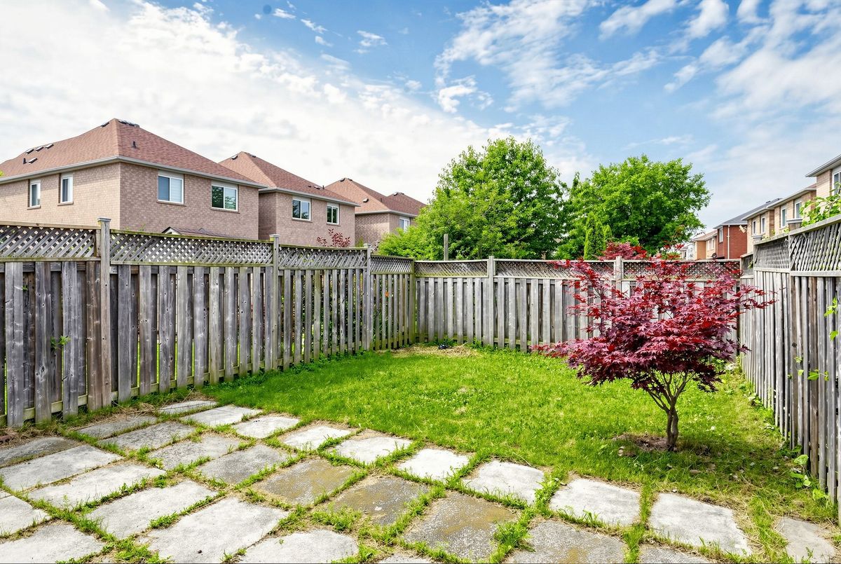 3077 Hawktail Crescent 3077 Hawktail Crescent Mississauga