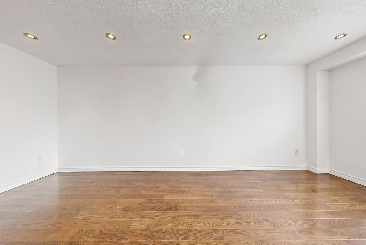 3077 Hawktail Crescent 3077 Hawktail Crescent Mississauga