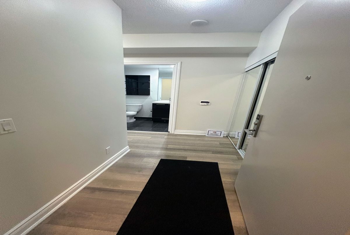 606-80 Marine Parade Drive SW 606-80 Marine Parade Drive SW Toronto W06