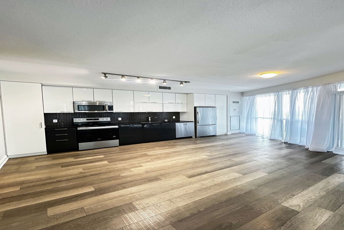 606-80 Marine Parade Drive SW 606-80 Marine Parade Drive SW Toronto W06