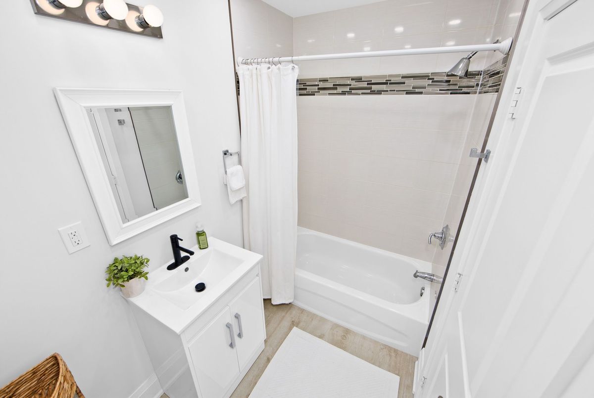 2138 Truscott Drive 2138 Truscott Drive Mississauga