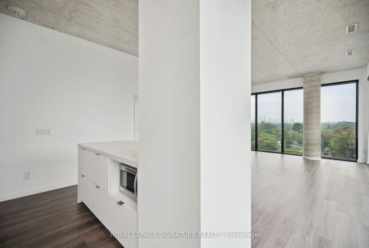 img-gallery