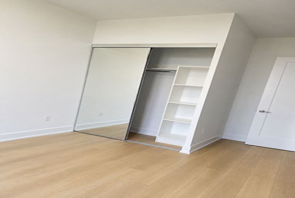 img-gallery