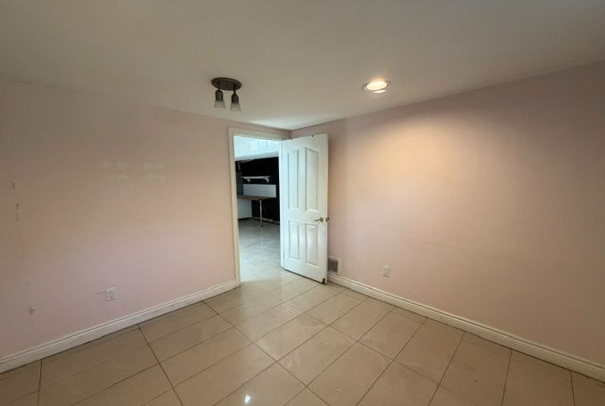 img-gallery