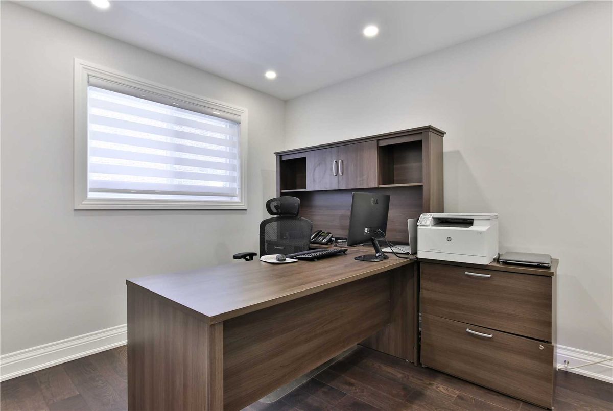 101 Poplar Heights Dr 101 Poplar Heights Dr Toronto