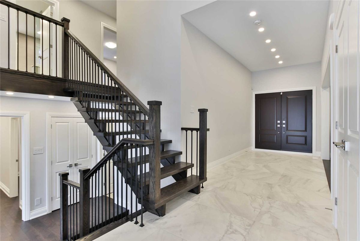 101 Poplar Heights Dr 101 Poplar Heights Dr Toronto