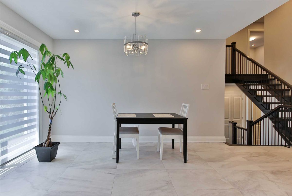 101 Poplar Heights Dr 101 Poplar Heights Dr Toronto