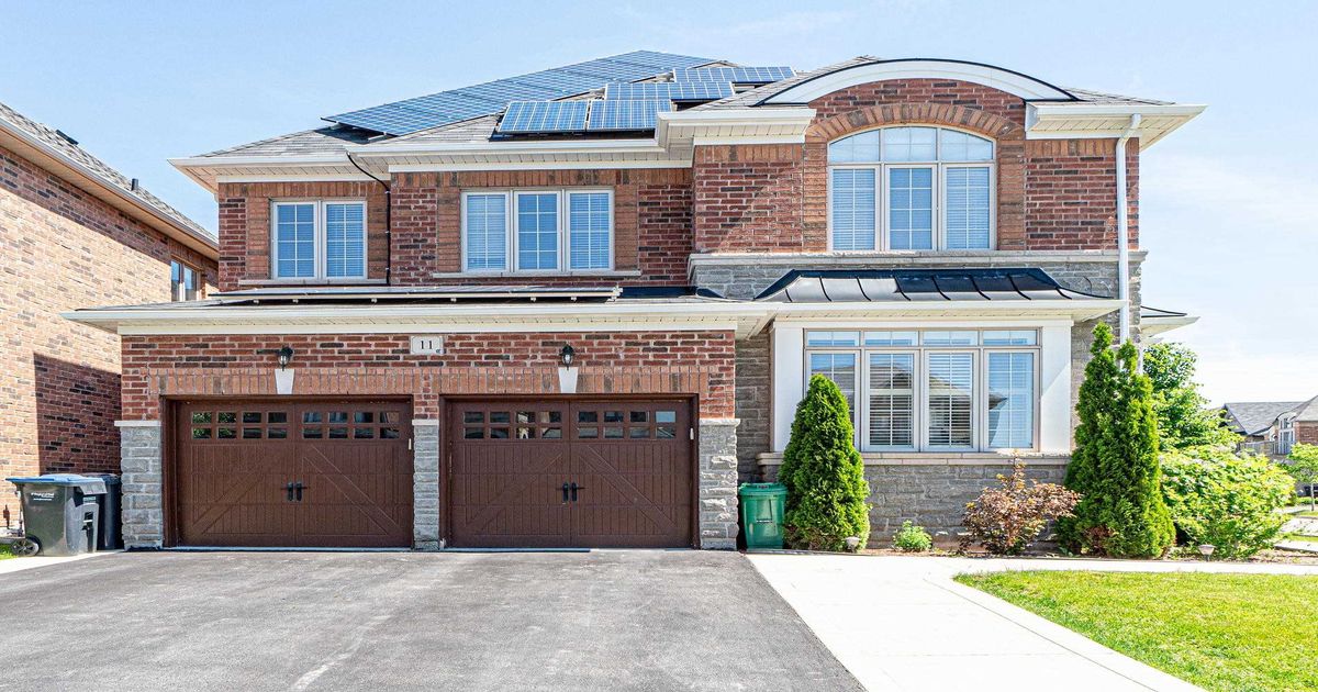 11 Intrigue Tr Brampton