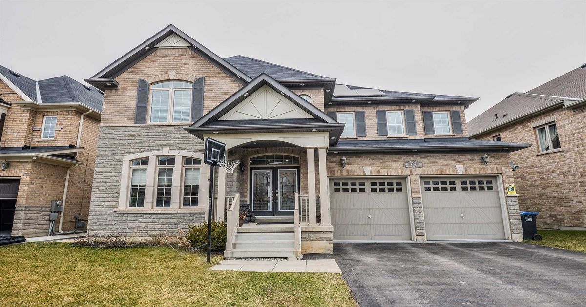 71 Pathway Dr Brampton