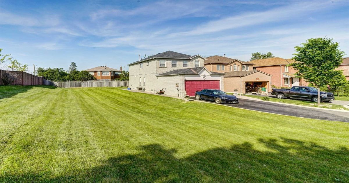 16 Nipigon Crt Brampton