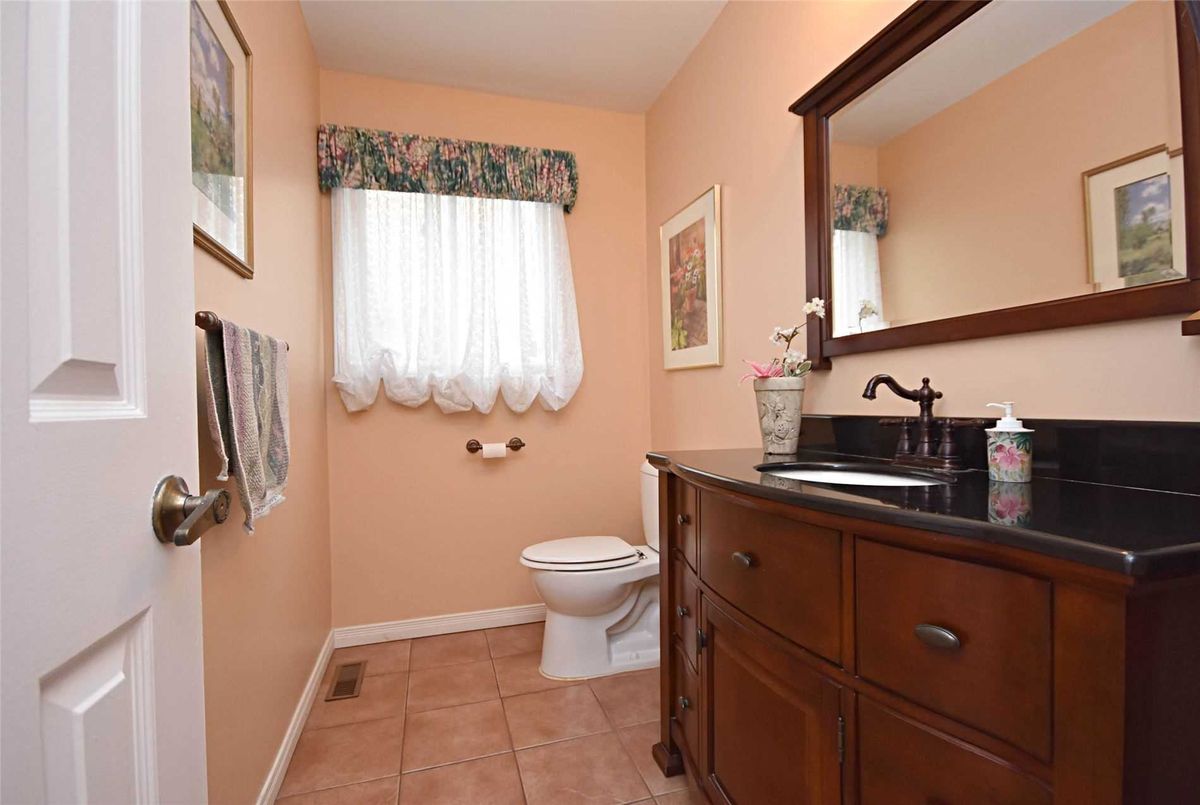 2550 Chisholm Ave 2550 Chisholm Ave Mississauga