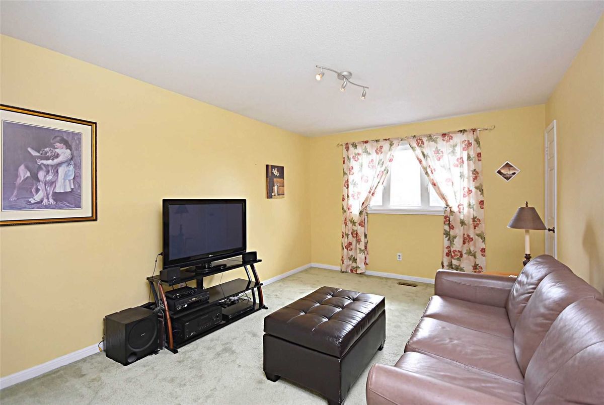 2550 Chisholm Ave 2550 Chisholm Ave Mississauga