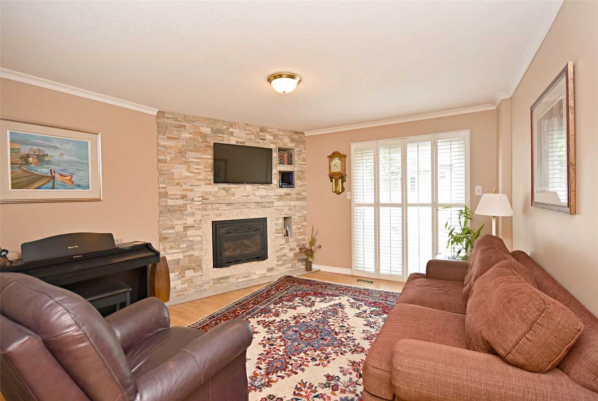 2550 Chisholm Ave 2550 Chisholm Ave Mississauga