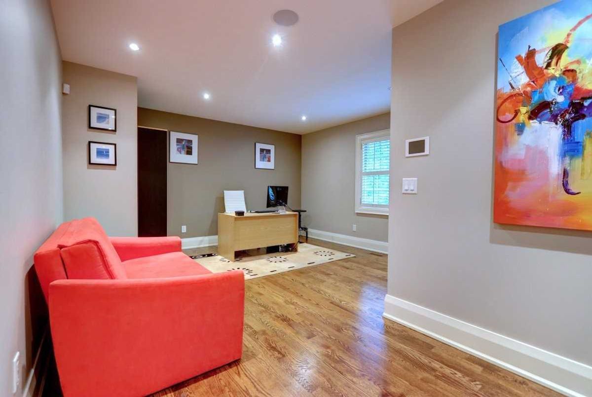 2209 Pineneedle Row 2209 Pineneedle Row Mississauga