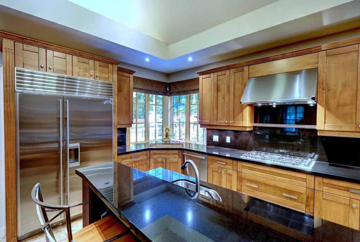 2209 Pineneedle Row 2209 Pineneedle Row Mississauga