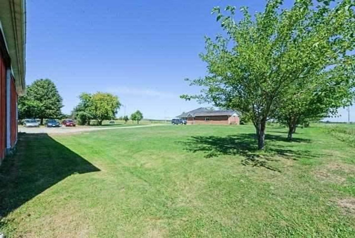 6495 King St 6495 King St Caledon