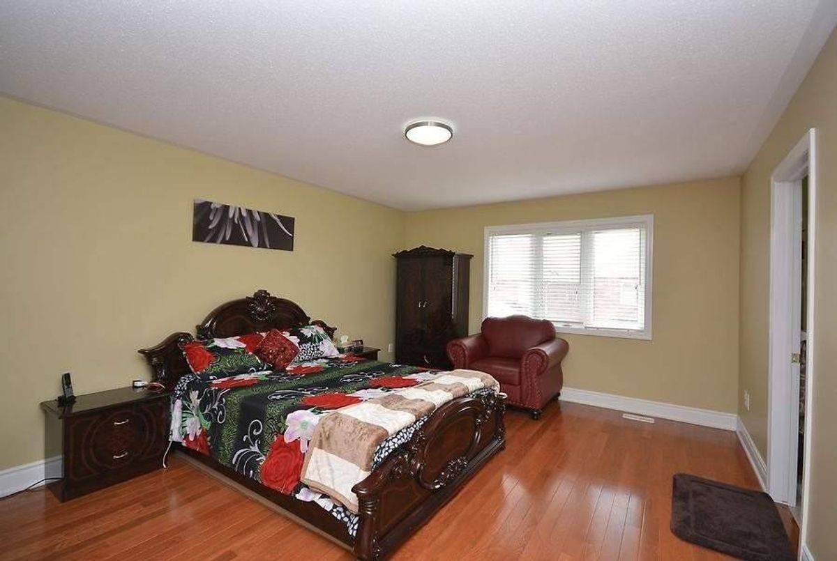 7276 Golden Meadow Crt 7276 Golden Meadow Crt Mississauga
