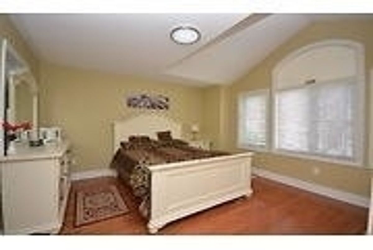 7276 Golden Meadow Crt 7276 Golden Meadow Crt Mississauga