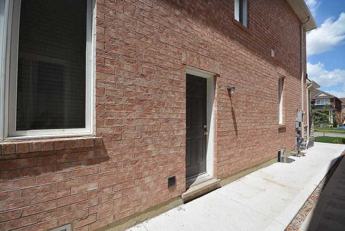 7276 Golden Meadow Crt 7276 Golden Meadow Crt Mississauga