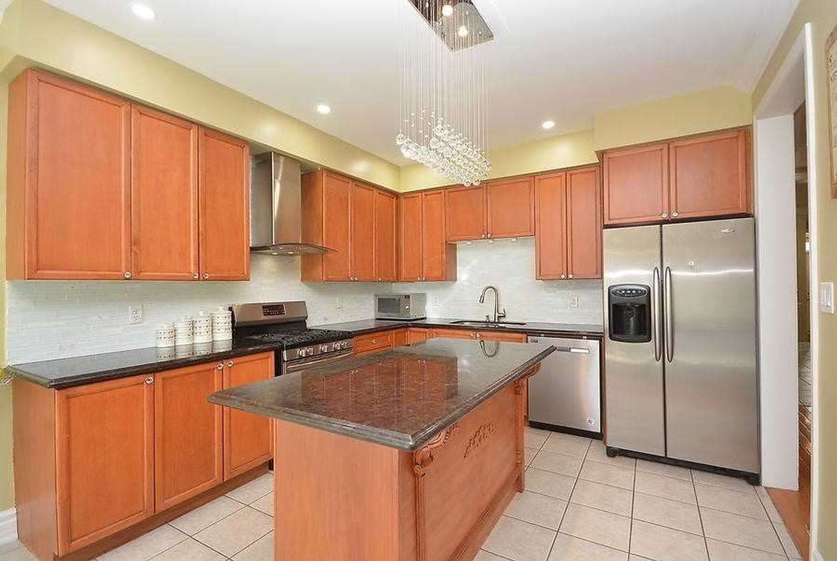 7276 Golden Meadow Crt 7276 Golden Meadow Crt Mississauga