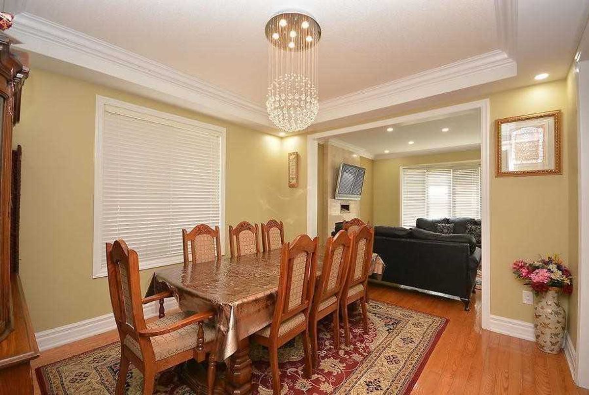 7276 Golden Meadow Crt 7276 Golden Meadow Crt Mississauga
