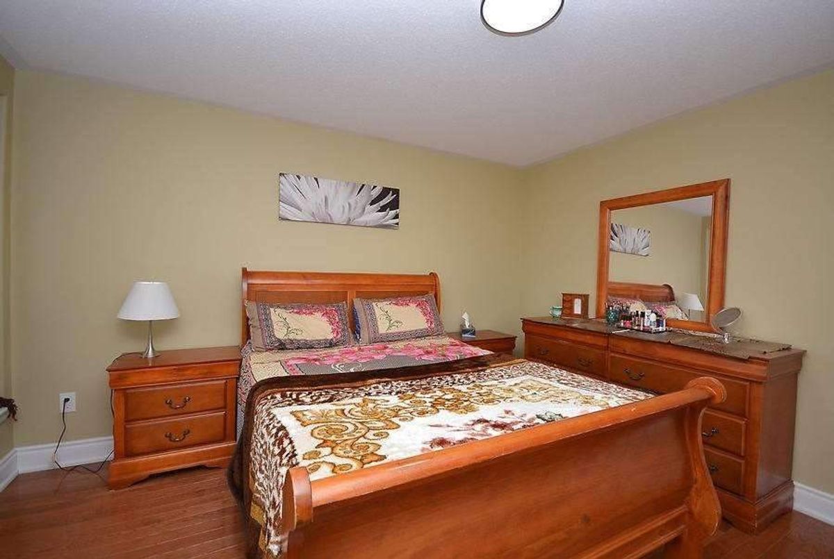7276 Golden Meadow Crt 7276 Golden Meadow Crt Mississauga