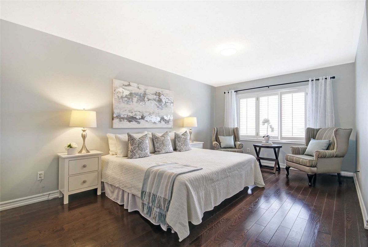 5975 Leeside Cres 5975 Leeside Cres Mississauga