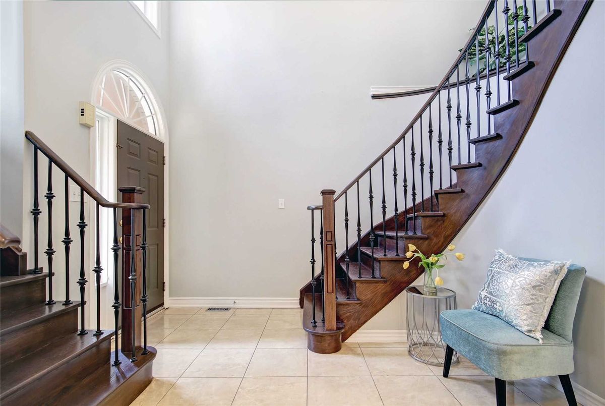 5975 Leeside Cres 5975 Leeside Cres Mississauga