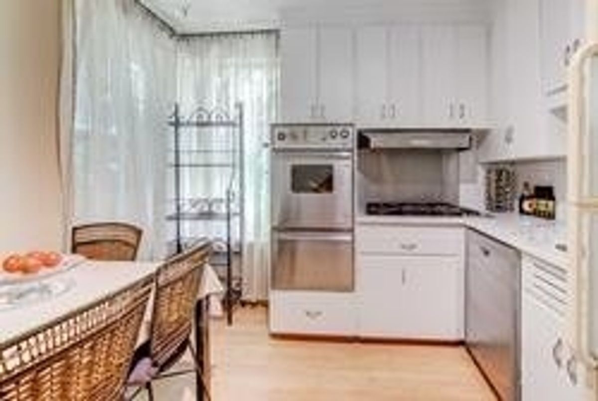 215 Briarhill Dr 215 Briarhill Dr Mississauga