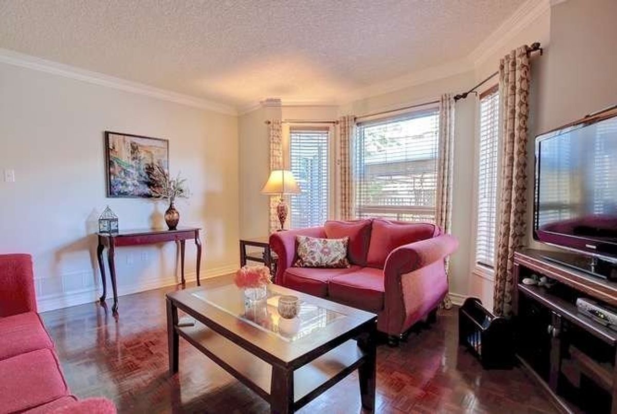 597 Bristol Rd W 597 Bristol Rd W Mississauga