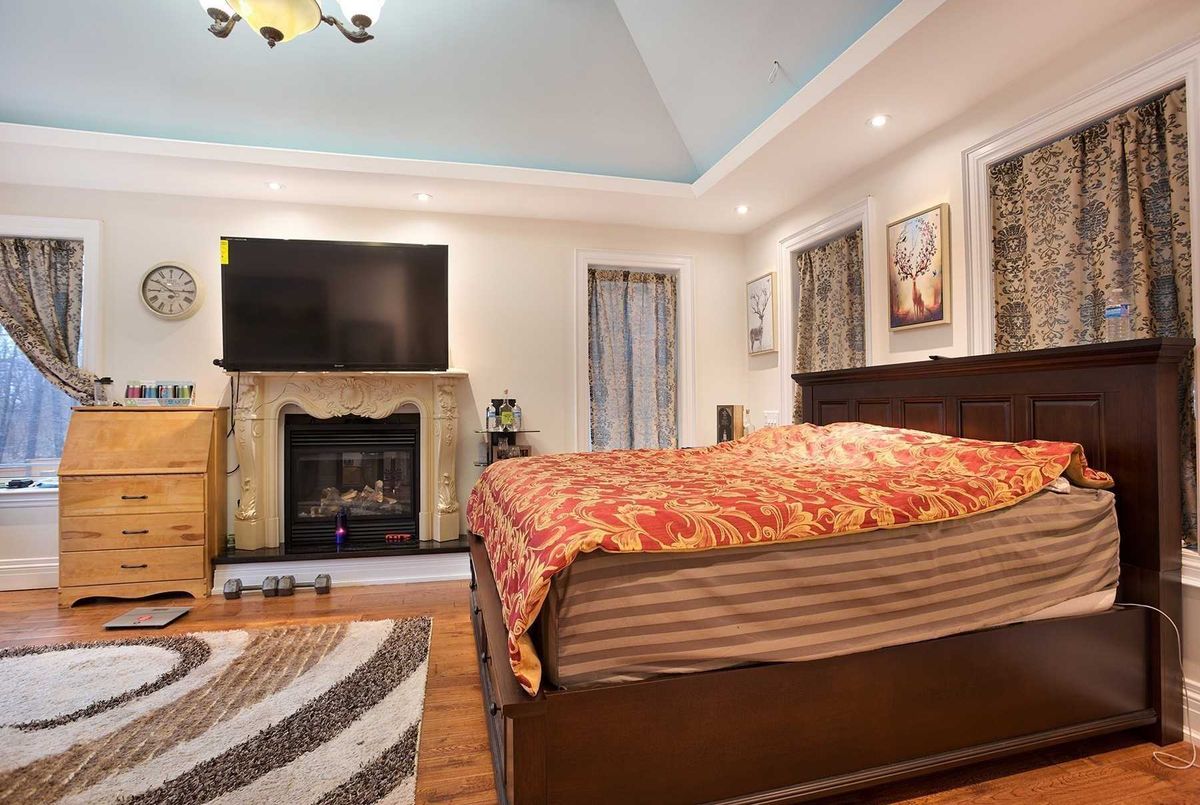 65 Oakfield Dr 65 Oakfield Dr Toronto