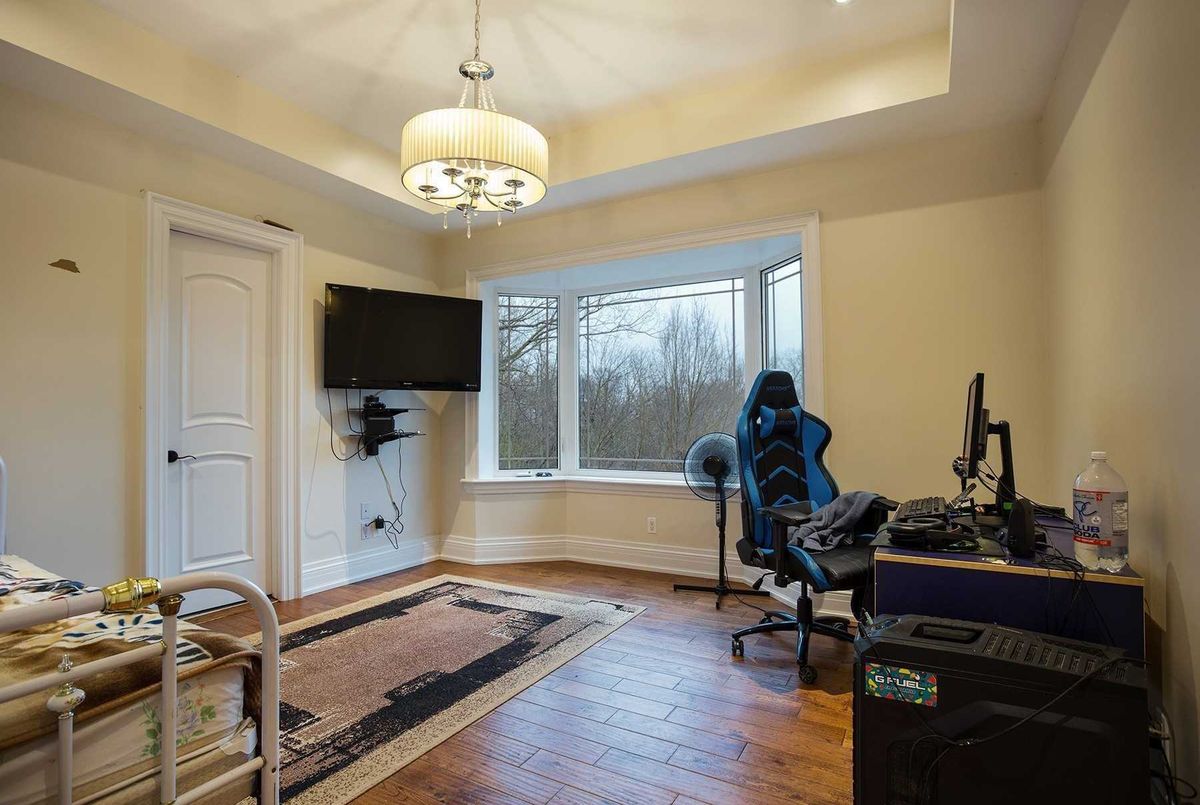 65 Oakfield Dr 65 Oakfield Dr Toronto