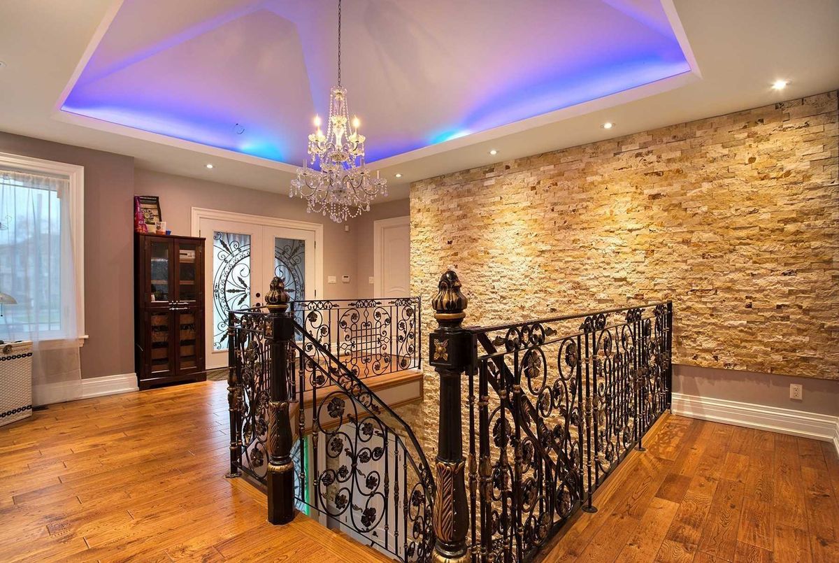 65 Oakfield Dr 65 Oakfield Dr Toronto