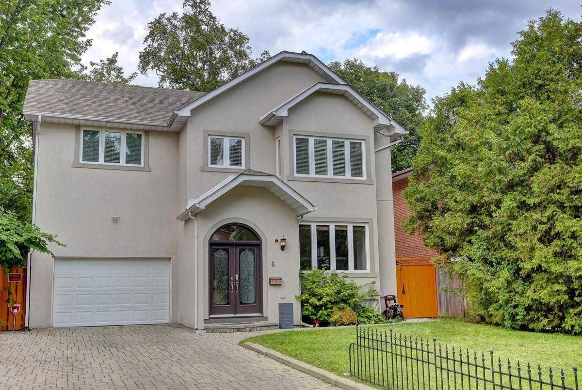 6 Chapel Rd 6 Chapel Rd Toronto