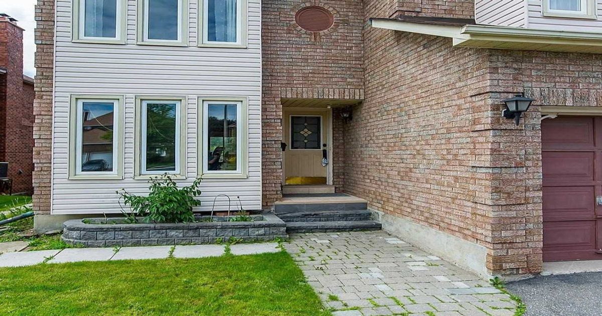 88 Laurelcrest St Brampton