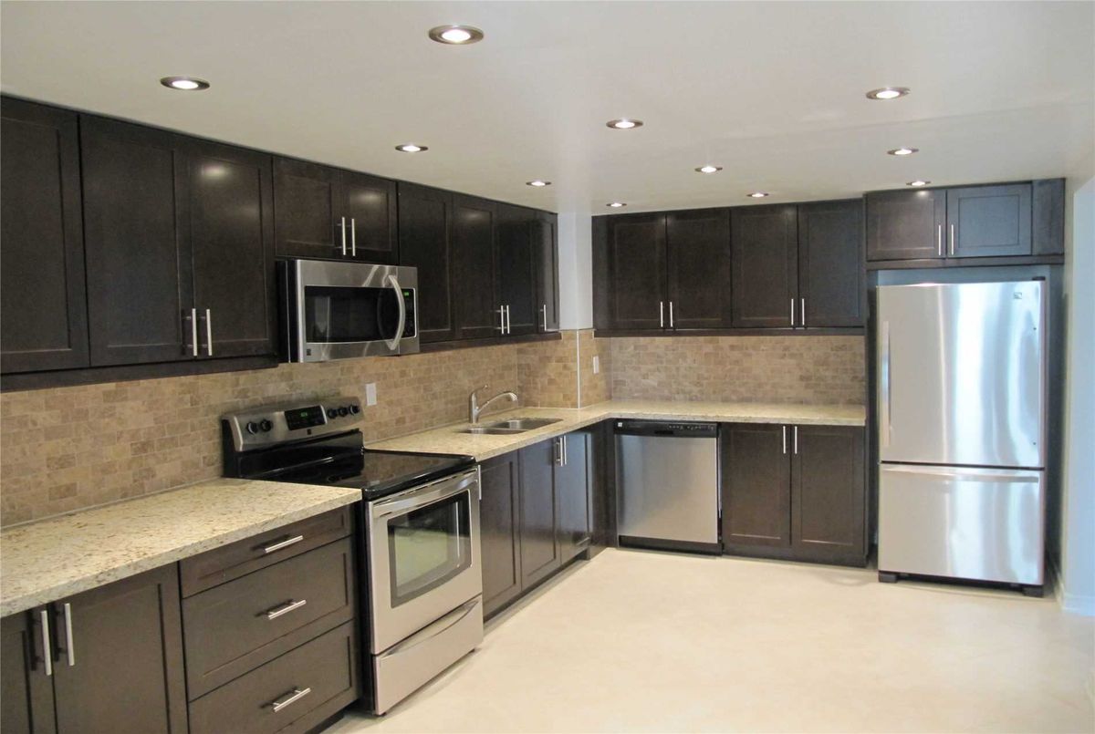 214-155 Hillcrest Ave 214-155 Hillcrest Ave Mississauga