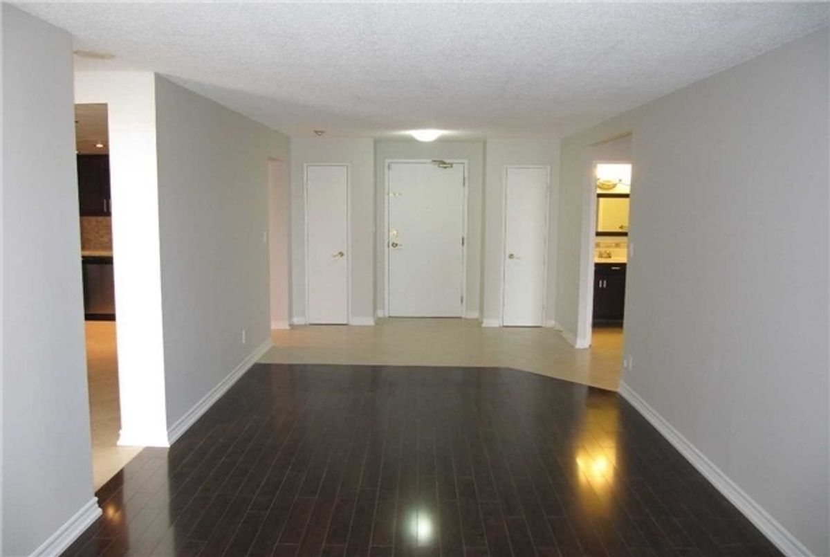 214-155 Hillcrest Ave 214-155 Hillcrest Ave Mississauga