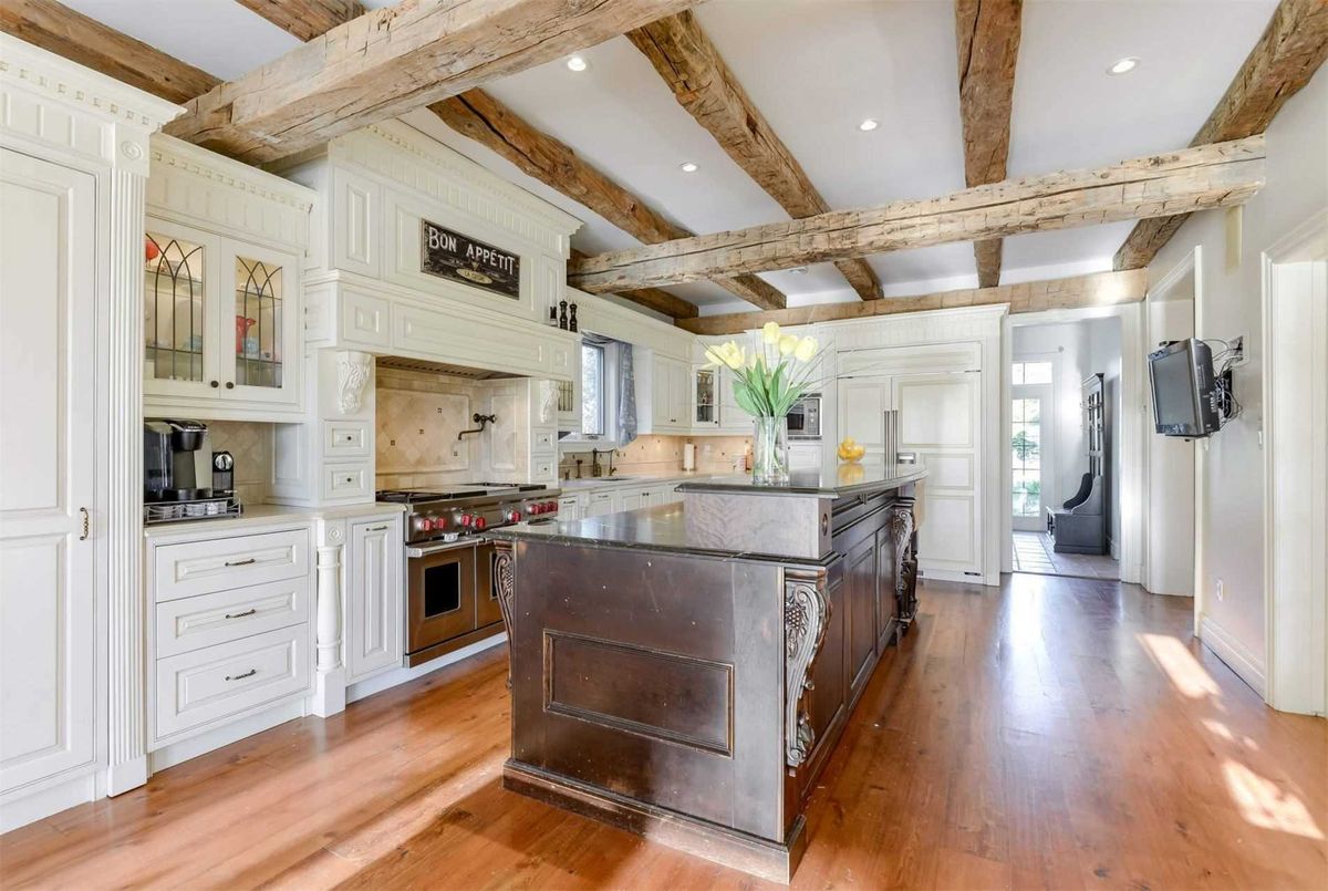 16 Ingleview Dr 16 Ingleview Dr Caledon