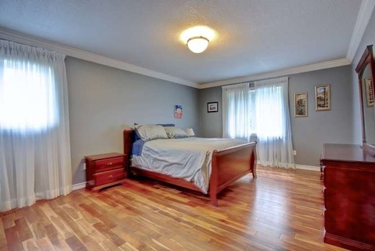 2223 Highriver Crt 2223 Highriver Crt Mississauga