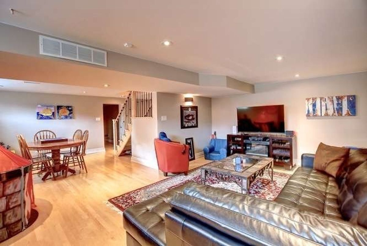 2223 Highriver Crt 2223 Highriver Crt Mississauga