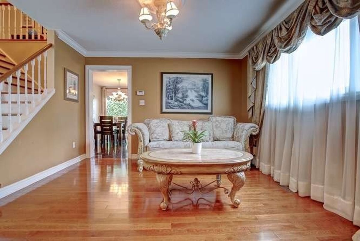 2223 Highriver Crt 2223 Highriver Crt Mississauga