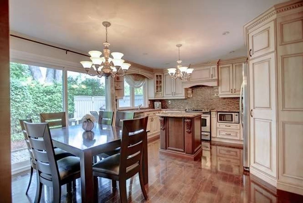 2223 Highriver Crt 2223 Highriver Crt Mississauga
